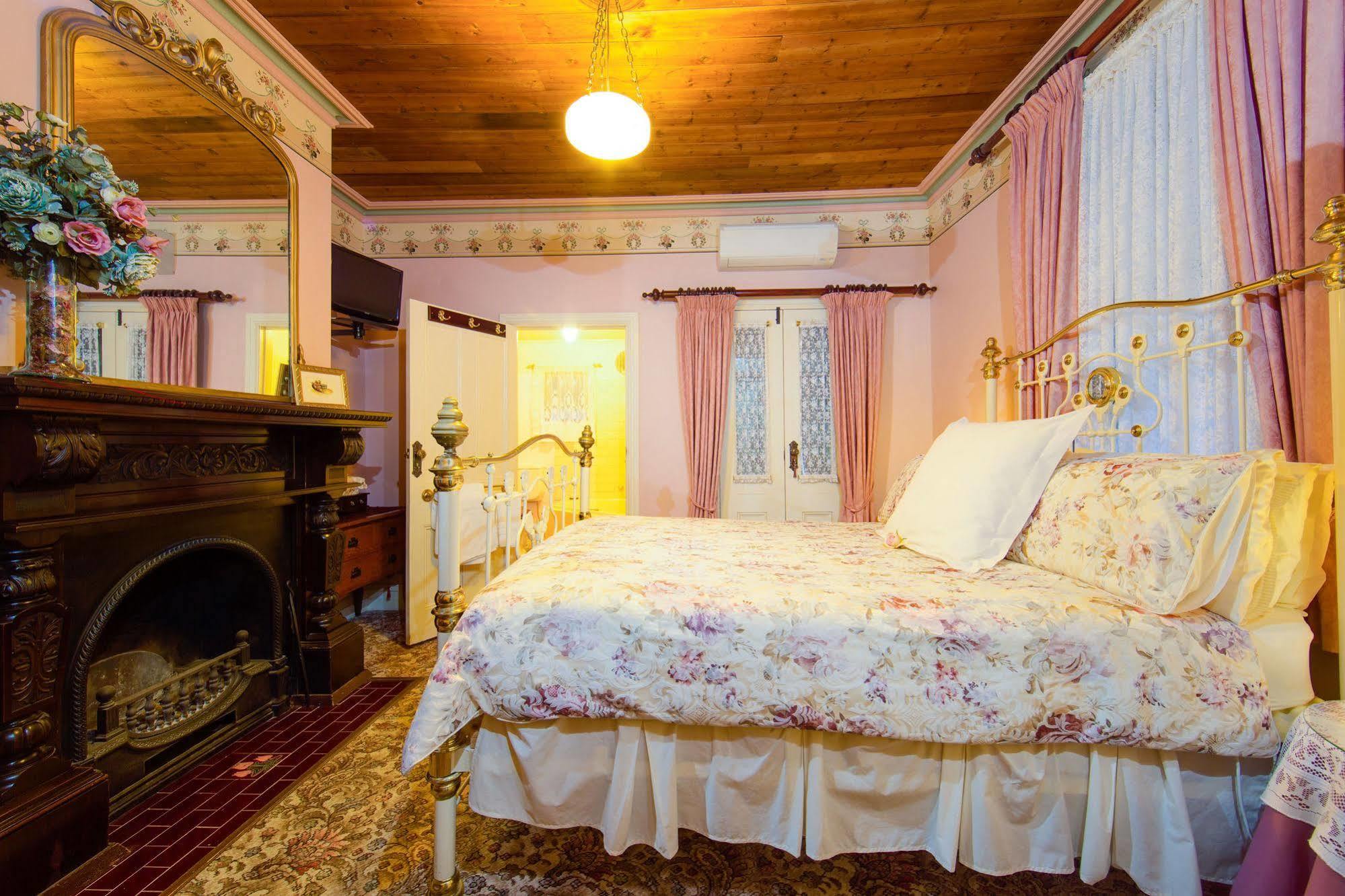 Barnsley House Bed And Breakfast Beechworth Kültér fotó