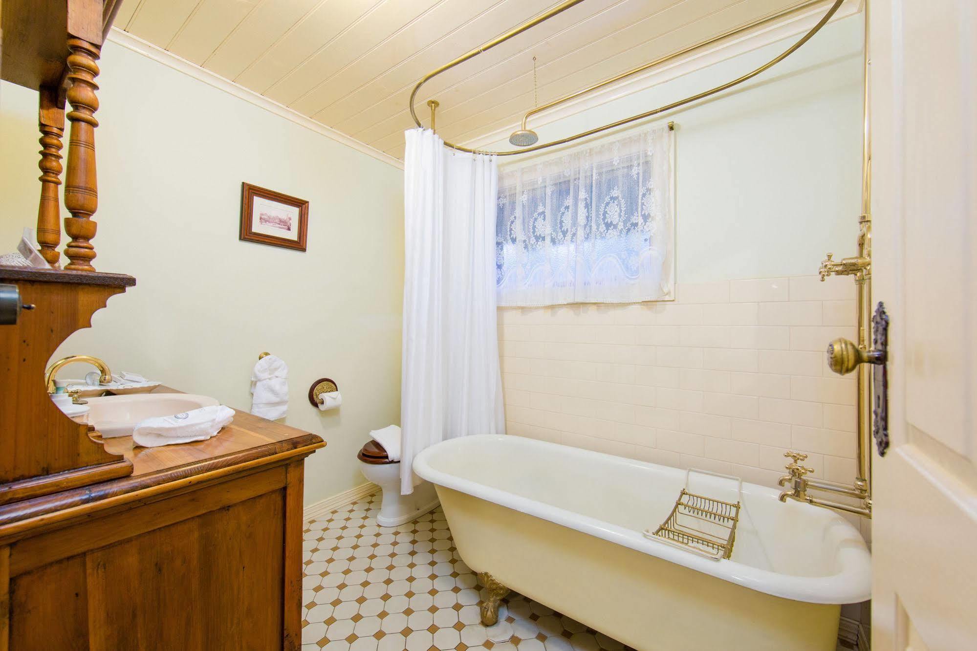 Barnsley House Bed And Breakfast Beechworth Kültér fotó